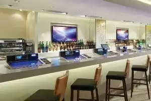 Bar 21