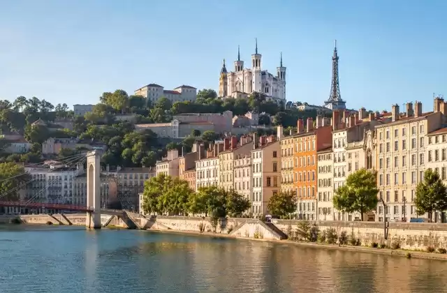 Llegada a Lyon, capital de la gastronomía