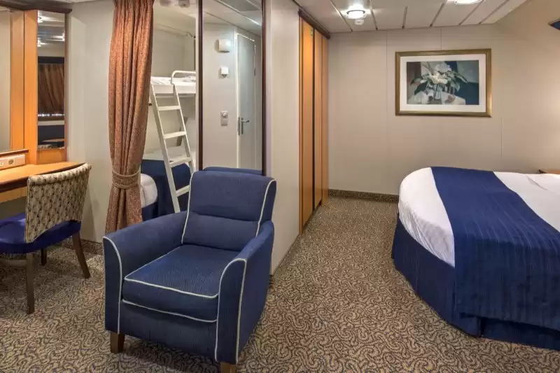 Cabina ultra espaciosa con vista al mar